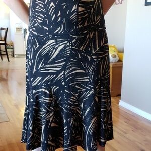 American Living Brown and black abstract skirt